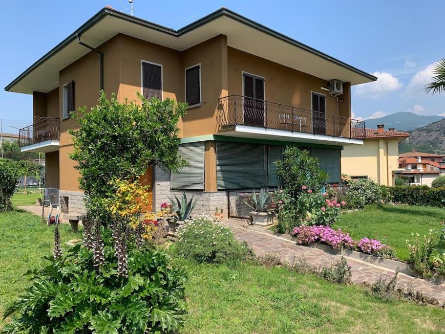 Casa Vacanze Mari, Paratico Luaran gambar